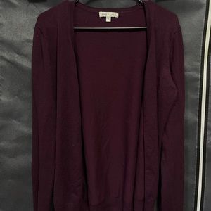 Downeast cardigan deep purple with buttons